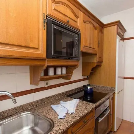 With Private Pool Near The Beach Vila *