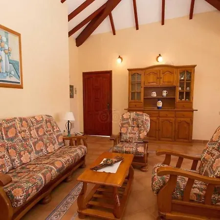With Private Pool Near The Beach * Caleta De Fuste