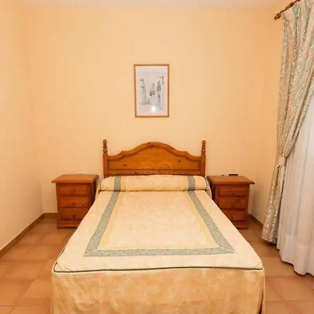 With Private Pool Near The Beach Vila *