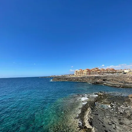Vila With Private Pool Near The Beach *
